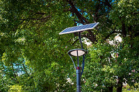 Reasons For The Popularity Of Solar Spot Lights In Schools