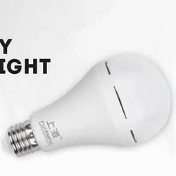安全耐用省电低耗应急LED灯泡