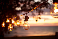 Mirror Front Lamp Bulbs Create Ideal Light