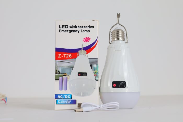 产品6水滴型户外夜晚应急灯.jpg