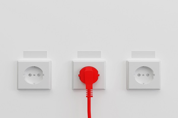 磁吸電源頭：照明設(shè)計(jì)的革新