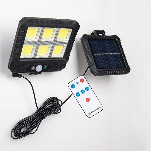 Split ultra-bright waterproof spotlight