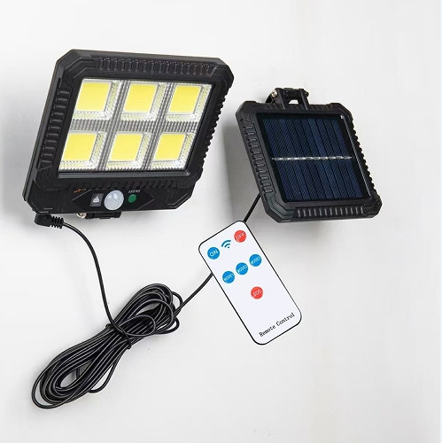 Split ultra-bright waterproof spotlight