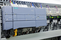 铁壳控制器引领灯饰新潮流