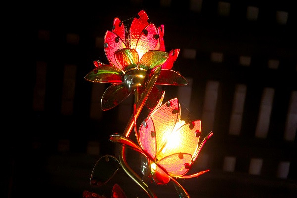 蓮花節(jié)能燈：綻放綠色照明新風(fēng)尚