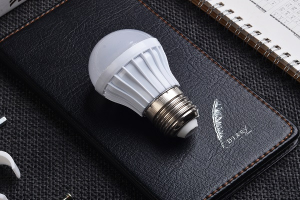 LED日光燈燈管探析