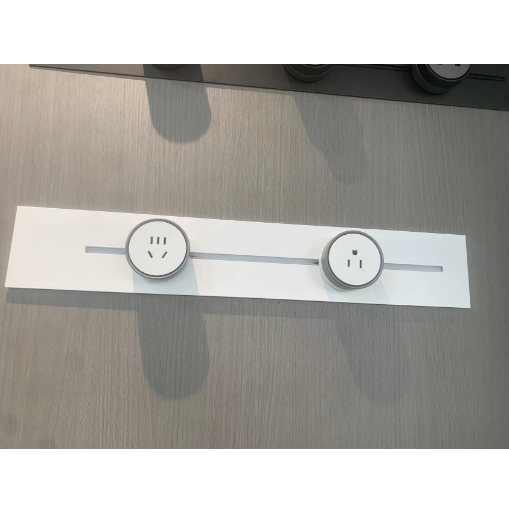 Wireless ultra-thin power socket