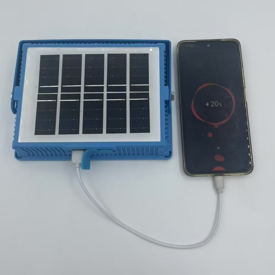 Solar-powered portable outdoor floodlight