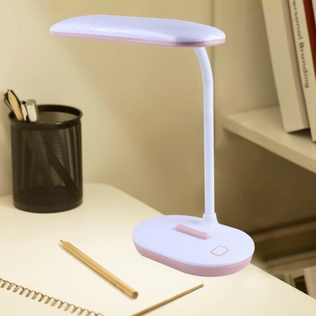 Eye-friendly soft pink table lamp