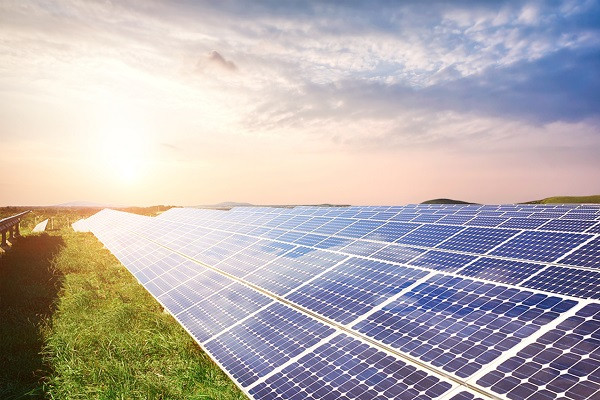 太阳能电源板最佳安装位置在哪里？