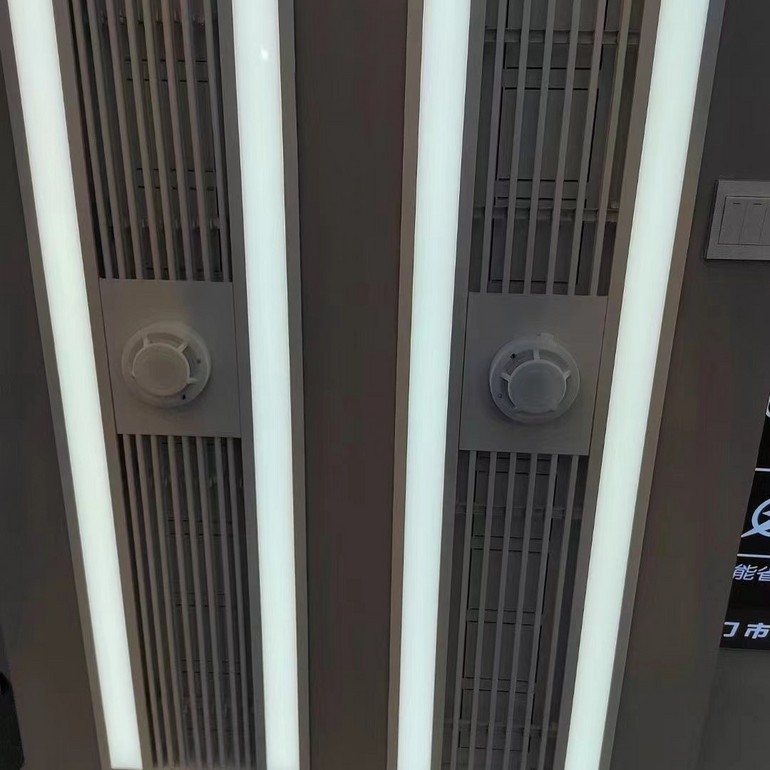 Embedded air conditioning vent with LED lights