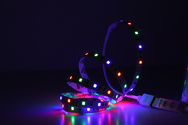 LED高亮貼片燈帶安裝指南
