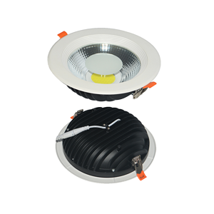 Practical anti glare LED spotlight