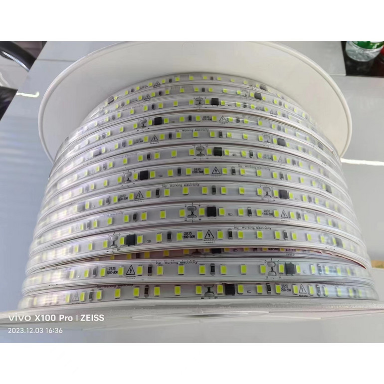 LED高压户外防水灯带