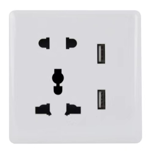 Four-position, seven-pin socket with USB socket