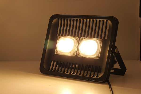 你想知道LED大功率投光燈的耗電情況嗎？