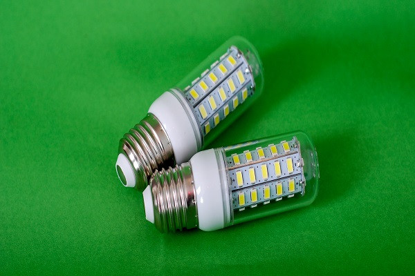 LED防潮燈：為潮濕環(huán)境定制的照明解決方案