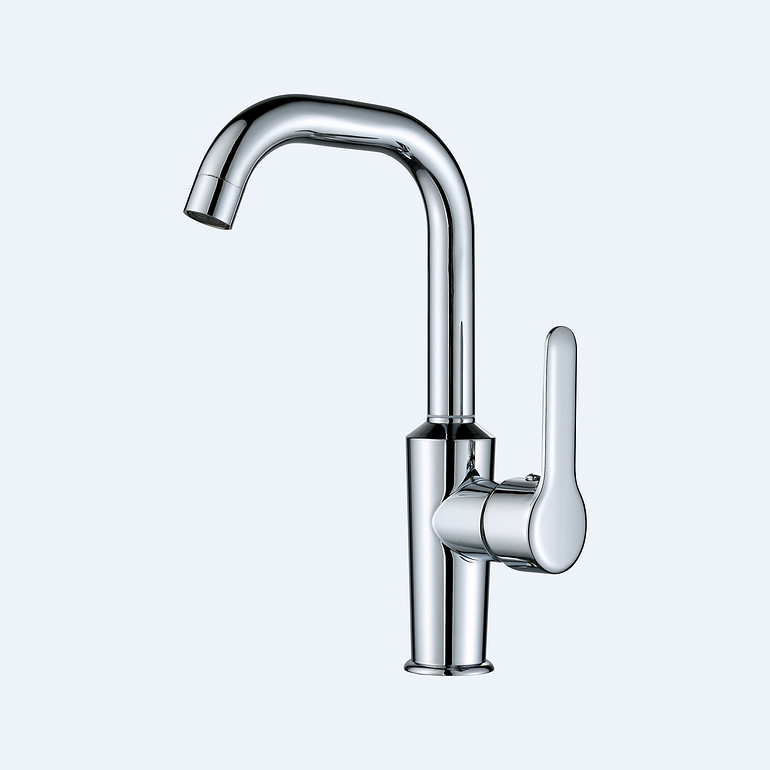 Hot and cold dual-control kitchen faucet