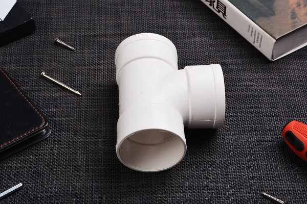 PVC穿線管：燈飾安裝的安全守護(hù)者