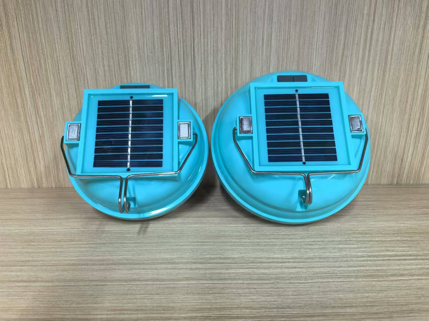 太阳能户外露营灯