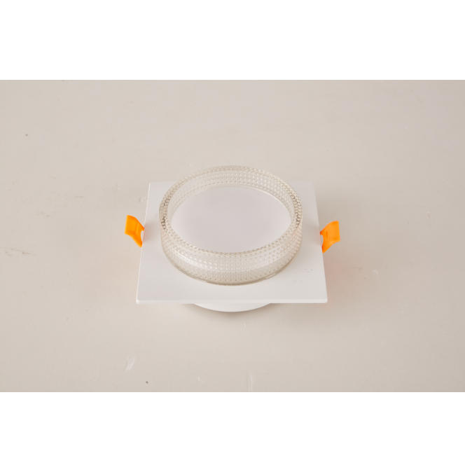 Ultra thin and minimalist LED down light