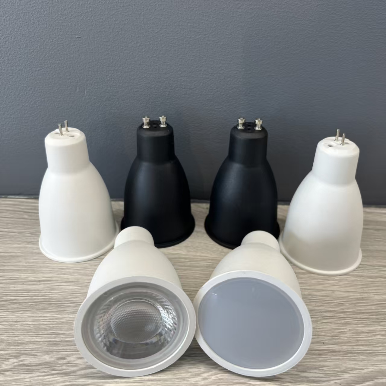 High quality spotlight bulb kit with wide pressure and no flicker