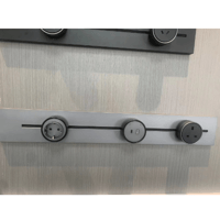 Mobile track slide socket