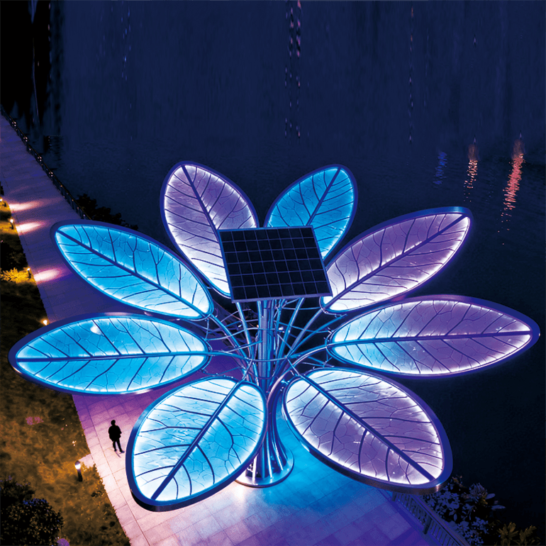 太阳能 “蓝叶生命树” 景观装置，光影艺术 + 环保科技，滨水地