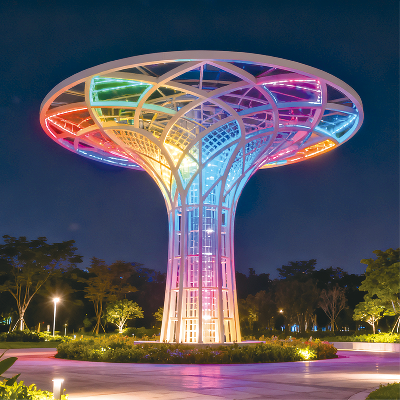 生命之树是雕塑级装置，夜晚幻彩流光，为公园造地标为夜景启华章