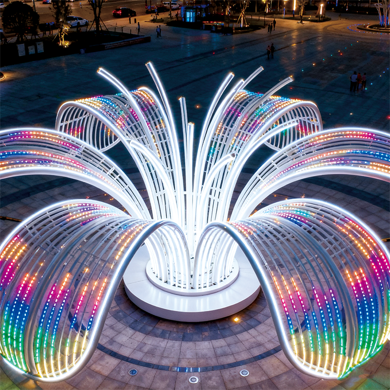 灵动花瓣造型搭配炫