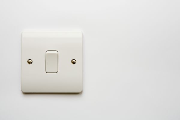 Why Are Copper-Antique Wood-Grain Single-Control Switches Gaining So Much Attention?