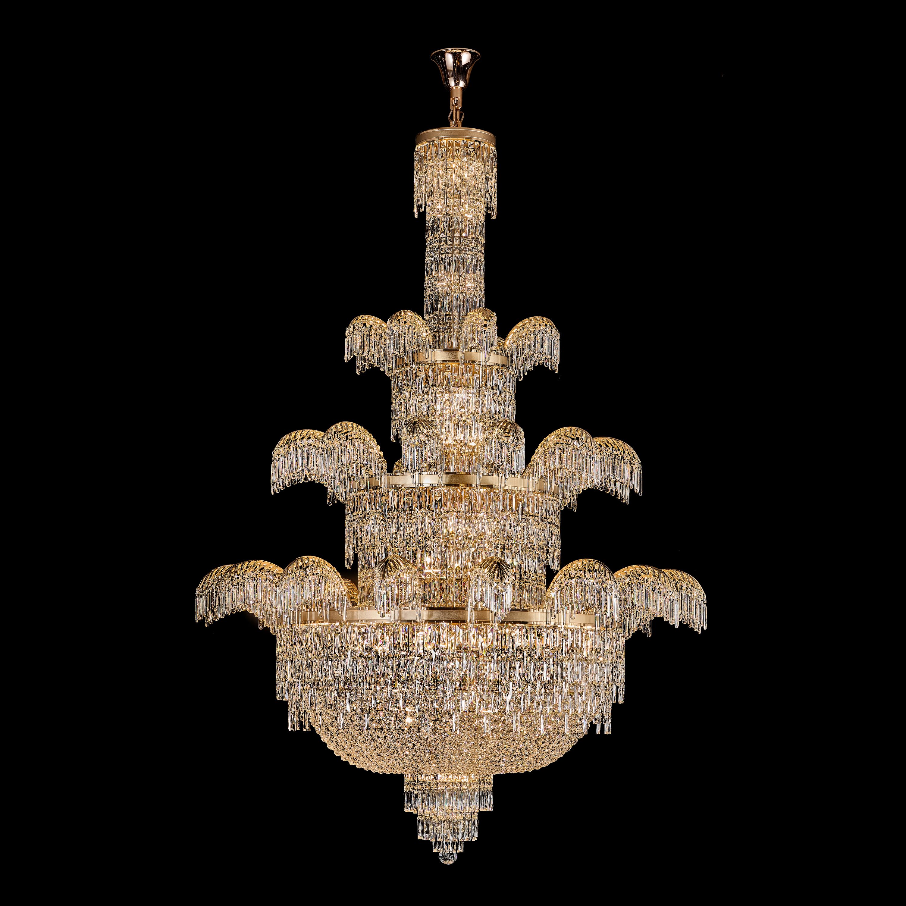 A three-story American-style minimalist chandelier