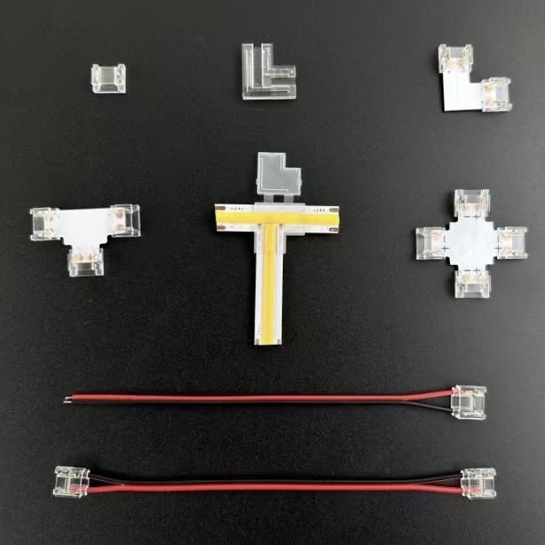 LED low-voltage three-way crystal buckle