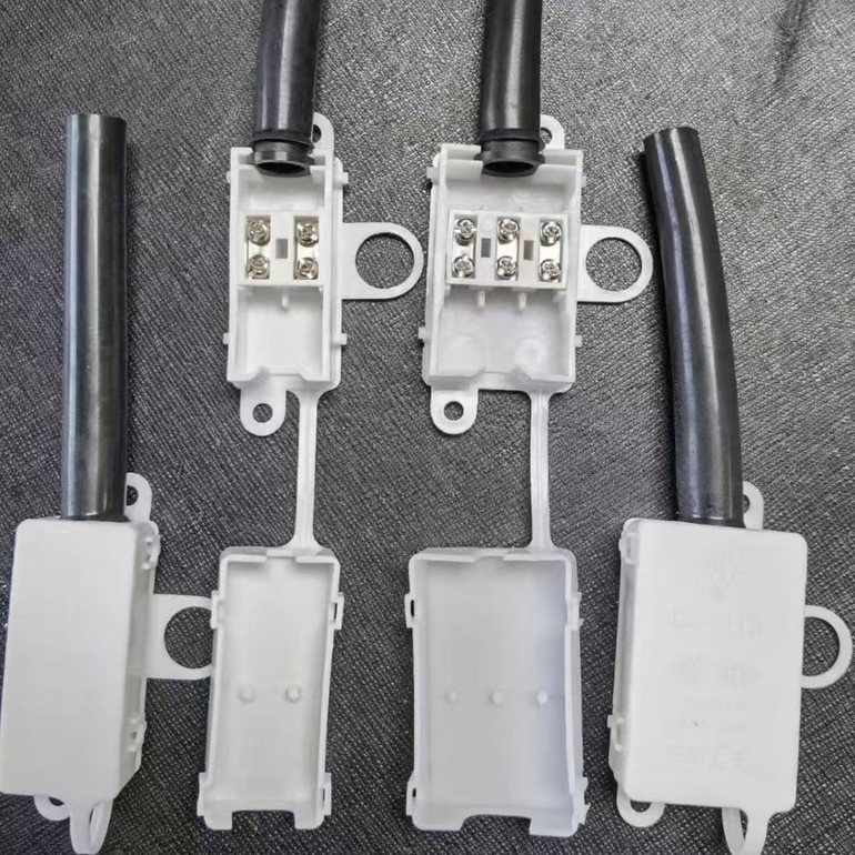 老鼠尾巴接线盒