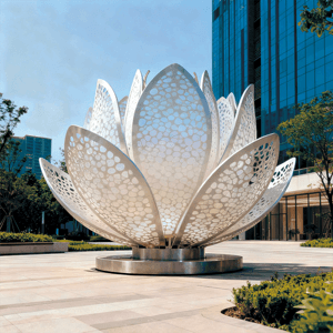 镂空莲灯・幻彩盛放景观，适合城市商业广场、高端酒店 / 写字楼