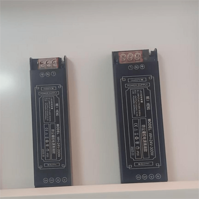 Flat panel lamp driver power supply