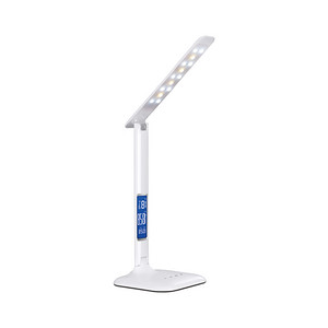 Energy-saving eye-protecting table lamp
