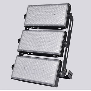 Sturdy, durable, simple and bright court lights