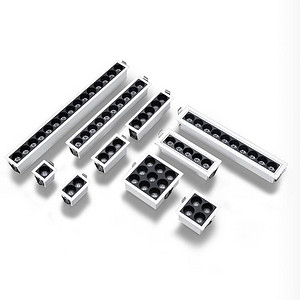 Eye-protecting line grille light