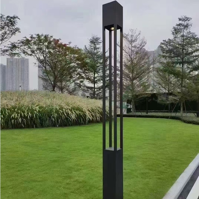 Outdoor courtyard square LED street lamp