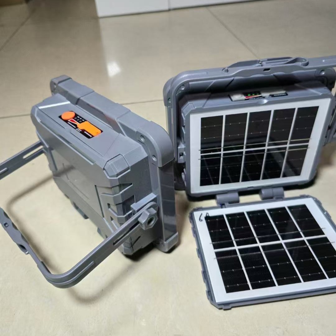 Energy-saving and environmentally friendly floodlights