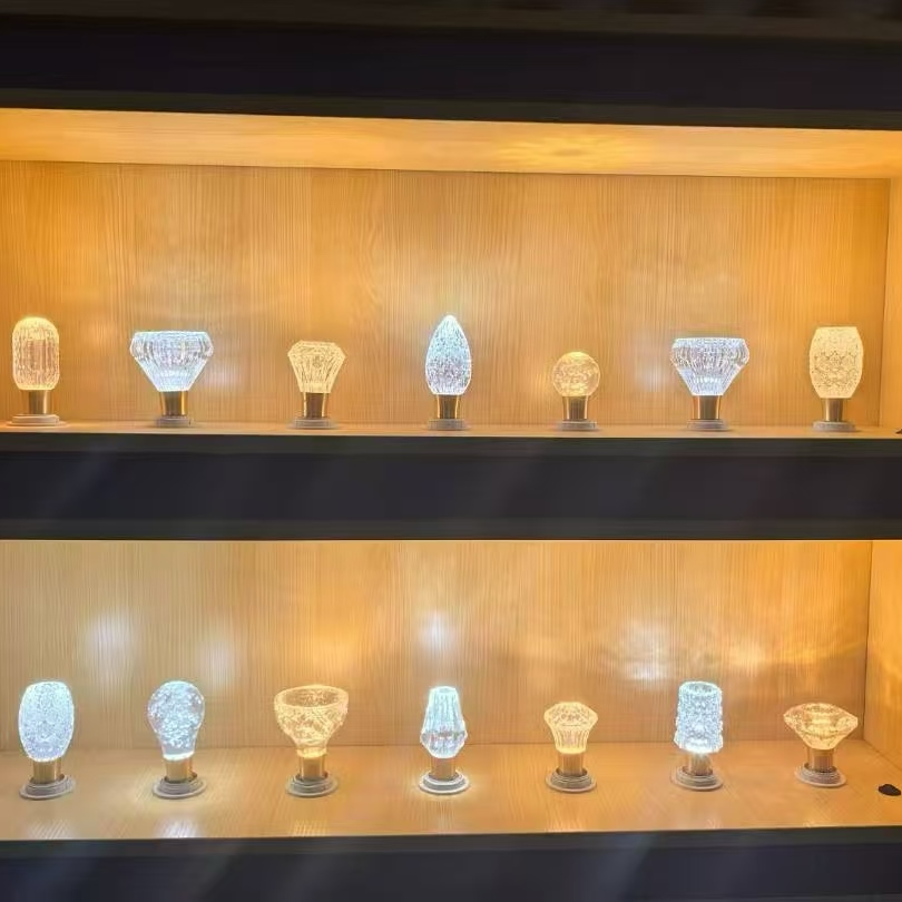 Light luxury high-brightness LED energy-saving decorative light bulb