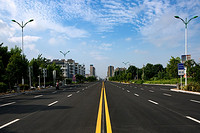 飞跃路灯照明技术对比