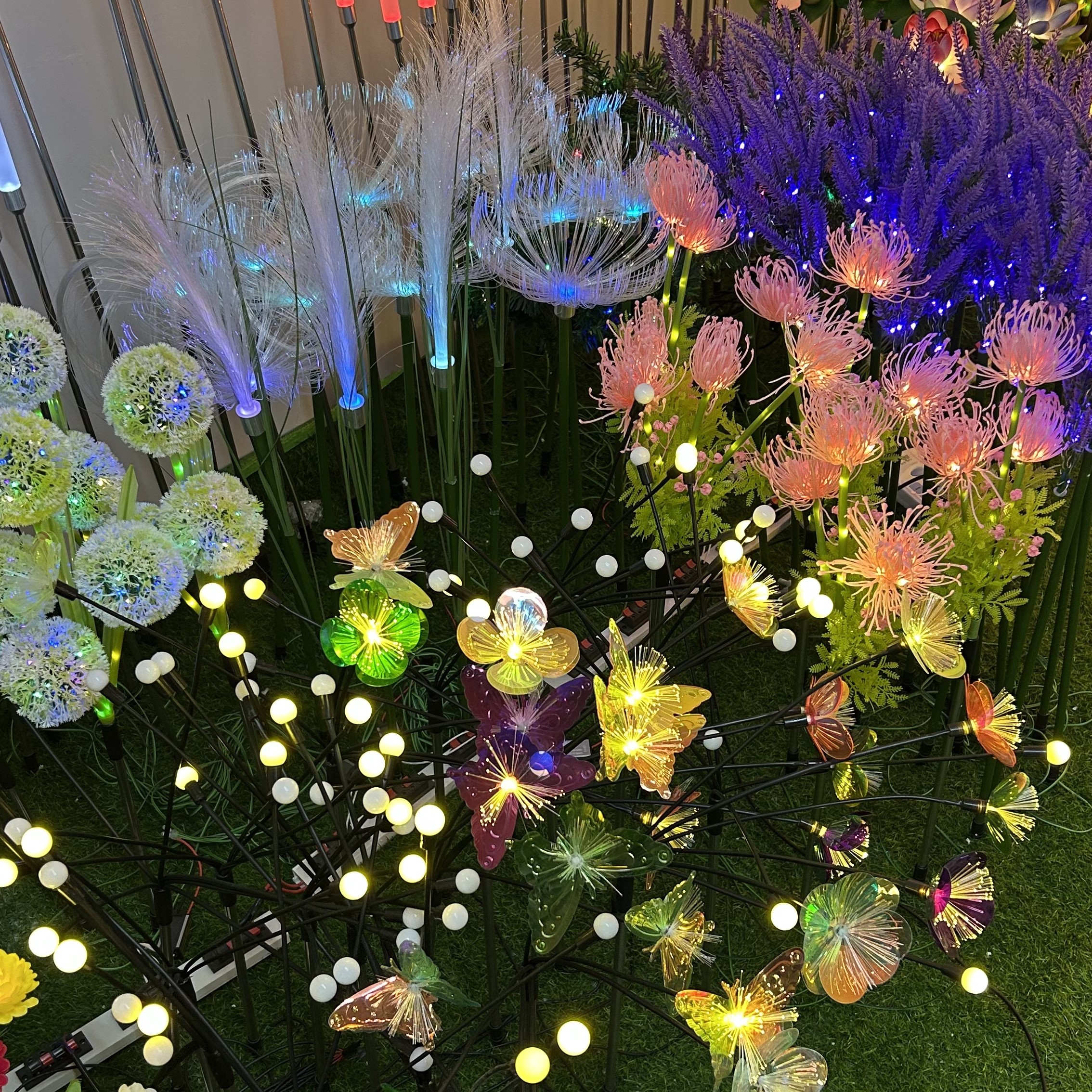 LED solar outdoor courtyard simulation flower and grass lawn plug-in light