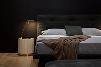 How Does a Modern Brass Table Lamp Show a Unique Style?