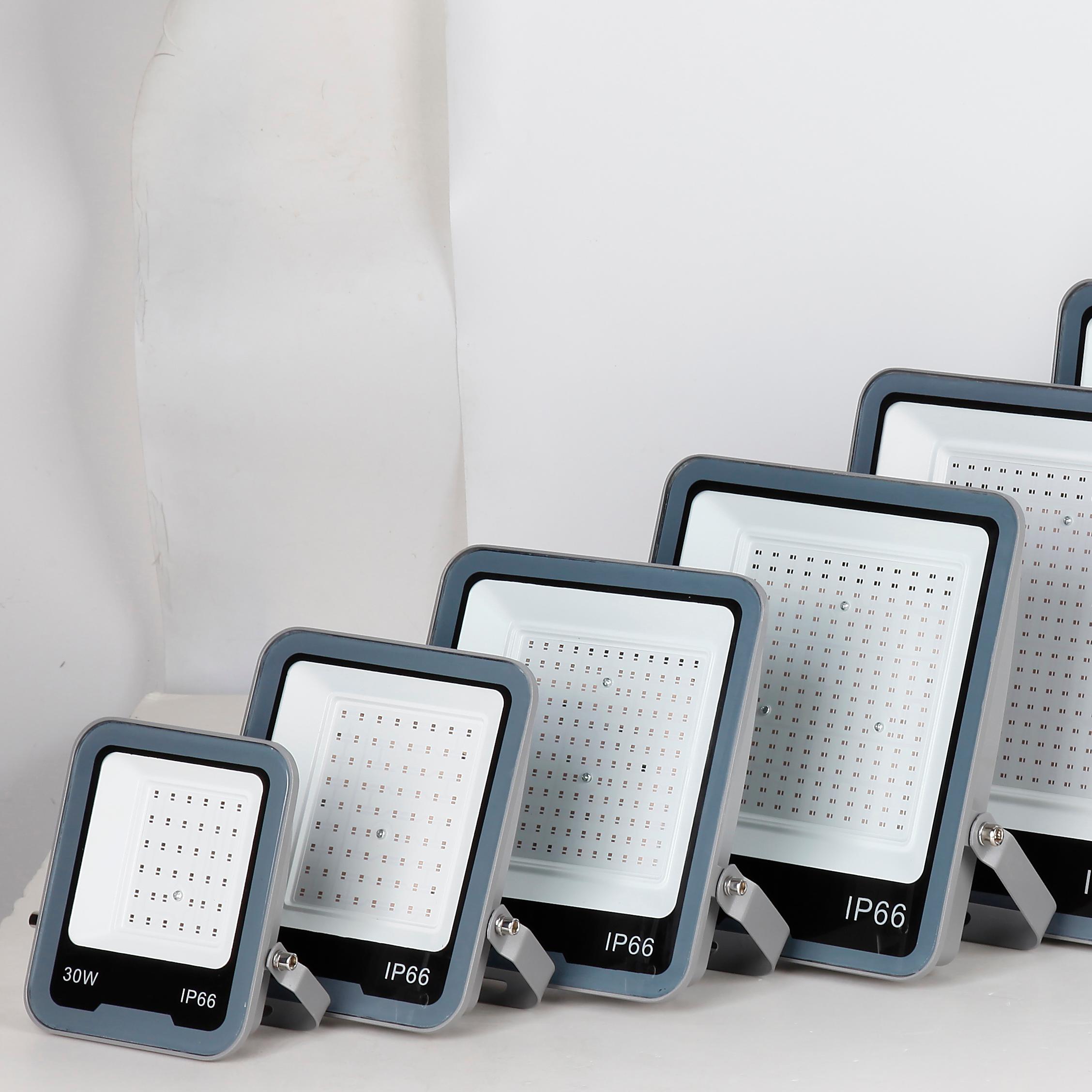 Outdoor high-power lighting floodlights