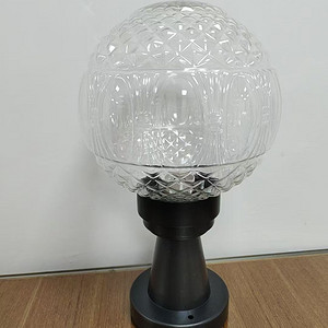 Spherical courtyard wall lampshade