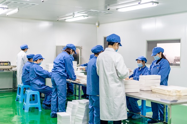 泡水检测流水线：灯饰品质把控的关键防线