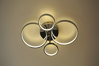 How to Choose a Modern, Simple and Unique Ceiling Light?