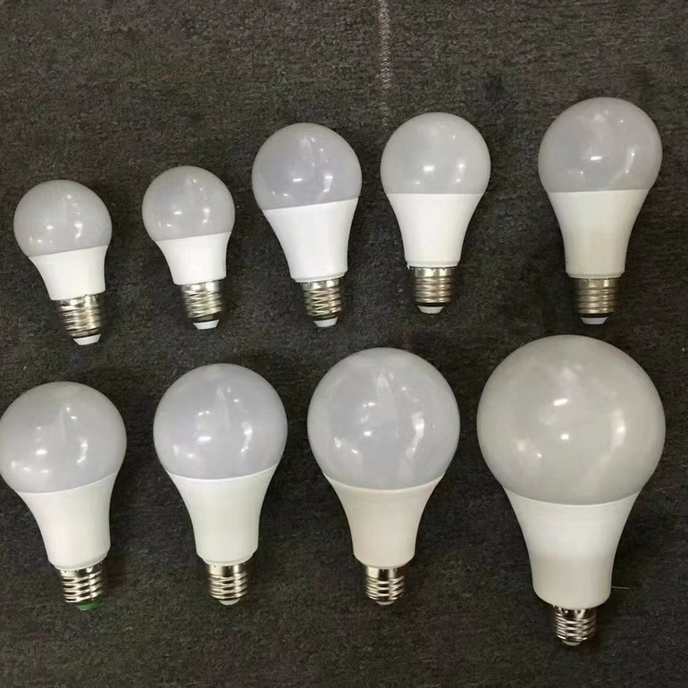 LED household energy-saving light bulb